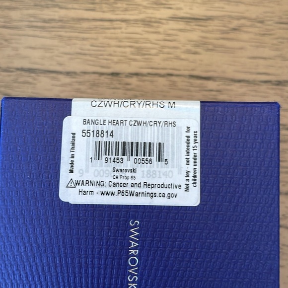 Swarovski Mesmera Attract Bangle - Picture 8 of 9